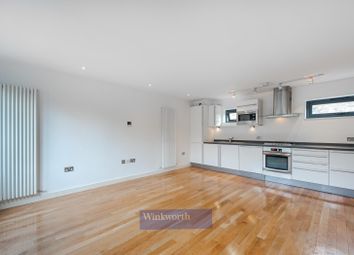Thumbnail Flat for sale in Marmion Mews, London