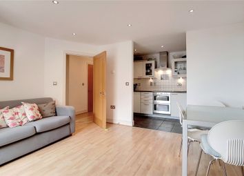 2 Bedrooms Flat to rent in Tradewinds, Wards Wharf Approach, London E16