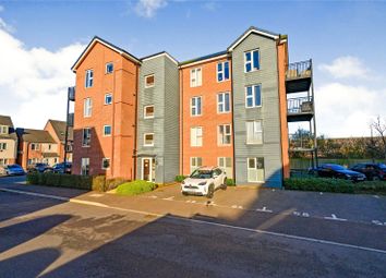 Thumbnail 2 bed flat for sale in Dukeminster Road, Dunstable, Bedfordshire