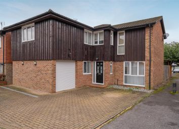 Thumbnail Detached house to rent in Cavendish Meads, Ascot