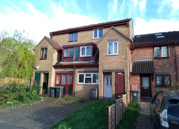 Thumbnail Terraced house for sale in Finsbury Park Avenue, London