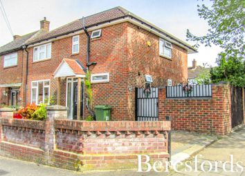 Romford - End terrace house for sale           ...