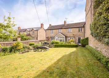 Thumbnail Cottage for sale in Castle Road, Wootton, Woodstock