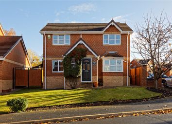 3 Bedrooms Detached house for sale in St. Marys Park Green, Leeds, West Yorkshire LS12