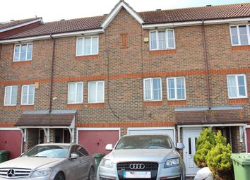 3 Bedrooms Terraced house for sale in St Andrews Close, Thamesmead, London SE28