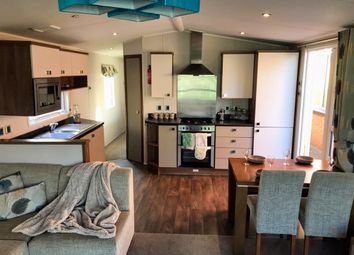 Thumbnail 2 bed mobile/park home for sale in Mill Road, Burgh Castle, Great Yarmouth