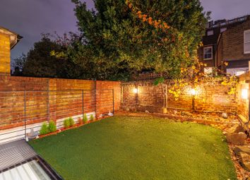 Thumbnail 4 bed maisonette for sale in Racton Road, Fulham