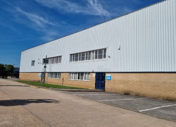 Thumbnail Warehouse to let in Alba Way, Trafford Park, Manchester