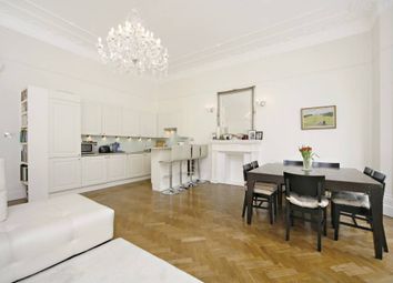 2 Bedrooms Flat to rent in Lexham Gardens, London W8