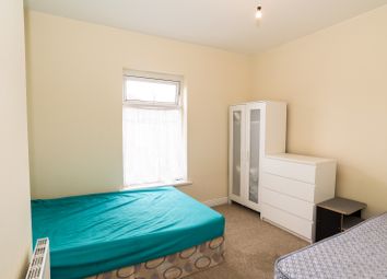 1 Bedrooms Terraced house to rent in Edge Lane, Droylsden M43