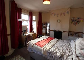 1 Bedrooms Terraced house to rent in Gelligaer Street, Cathays, Cardiff CF24