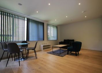 1 Bedrooms Flat to rent in Tarling House, Walworth Square, Elephant And Castle SE17