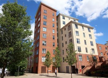 2 Bedrooms Flat for sale in Lansdowne House, Moulsford Mews, Reading, Berkshire RG30