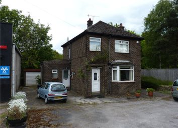 3 Bedrooms Detached house for sale in Bradford Road, Sandbeds, Keighley, West Yorkshire BD20