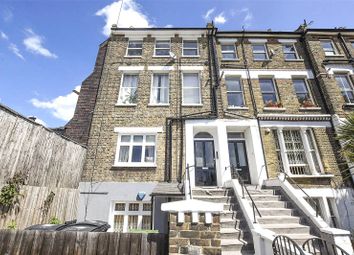 3 Bedrooms Flat to rent in Oseney Crescent, London NW5