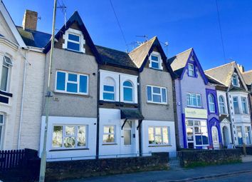Thumbnail Flat to rent in New Road, Porthcawl