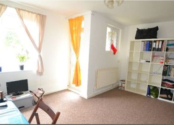 2 Bedrooms Flat for sale in Cherrytree House, Brockley SE14
