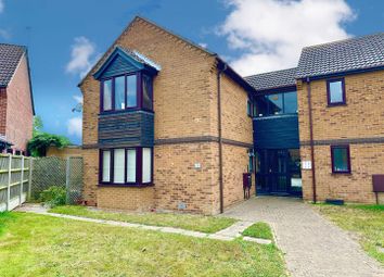 Thumbnail 2 bed flat for sale in Cardington Court, Acle