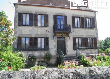 Thumbnail 3 bed villa for sale in Lapeyrouse, Puy-De-Dôme, Auvergne-Rhône-Alpes