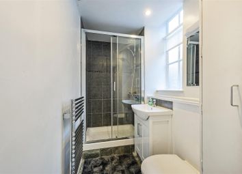 1 Bedrooms Flat to rent in Fletcher Buildings, Martlett Court, London, Covent Garden WC2B