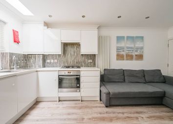 Thumbnail 2 bedroom flat to rent in High Road N22, Turnpike Lane, London,