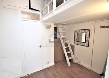 Thumbnail Studio to rent in Cathles Road, Clapham South, London