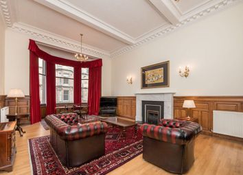 2 Bedrooms Flat to rent in Drumsheugh Gardens, West End EH3