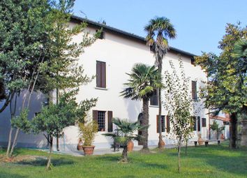 Thumbnail 2 bed apartment for sale in Cascina, Toscana, Italy