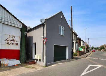 Thumbnail Property to rent in Dover Road, Northfleet, Gravesend, Kent