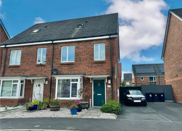 Thumbnail Town house for sale in Sorrel Close, Darlington