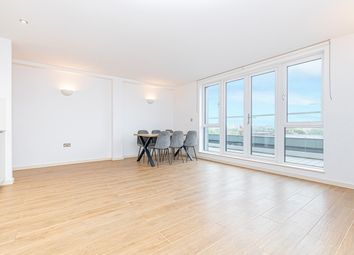 Thumbnail Flat for sale in West Green Road, London