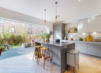 Thumbnail Town house for sale in Training Place, Glasgow