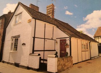 2 Bedroom Detached house for sale