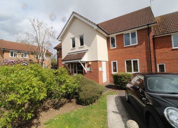 Thumbnail 2 bed flat to rent in Wendover Gardens, Brentwood