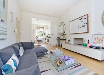 2 Bedrooms Flat for sale in Blenheim Crescent, Notting Hill W11