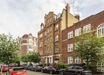 Thumbnail 2 bed flat to rent in Marylebone Street, London