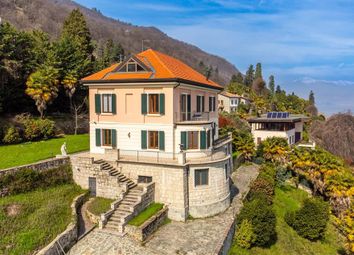 Thumbnail 6 bed villa for sale in Belgirate, Piemonte, 28832, Italy