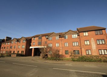 Thumbnail Flat to rent in The Lawns, Old Bath Road, Colnbrook, Slough