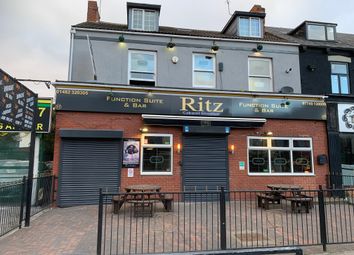 Thumbnail Pub/bar for sale in Holderness Road, Hull