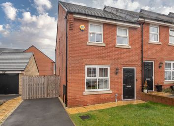 Thumbnail 2 bed town house for sale in Cropper Grove, Flockton, Wakefield