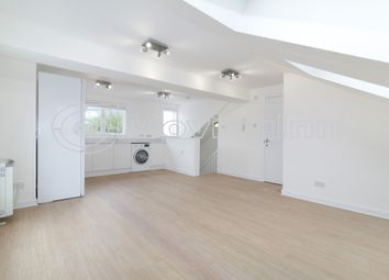 Thumbnail Studio to rent in Birchanger Road, South Norwood