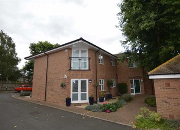 Thumbnail 2 bed flat to rent in 40A Grove Crescent, Croxley Green, Croxley Green