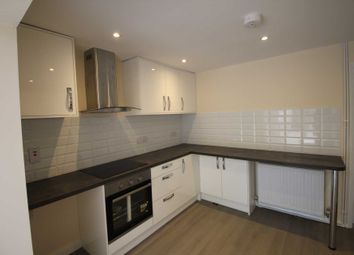 2 Bedroom Semi-detached house for rent