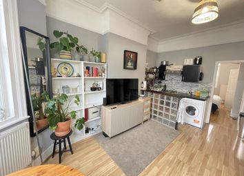 Thumbnail Flat to rent in Brondesbury Park, London
