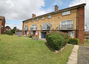 2 bed maisonette for sale in Shears Court, Sunbury-On-Thames TW16