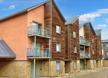 Thumbnail 1 bed flat to rent in Quayside Drive, Colchester