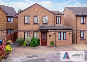 Thumbnail Detached house for sale in Chasewood Avenue, Enfield