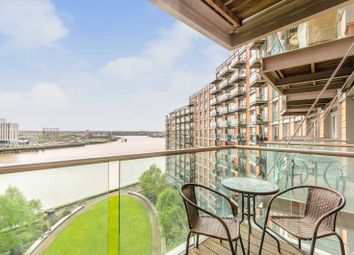Thumbnail 2 bedroom flat for sale in New Providence Wharf, Canary Wharf, London