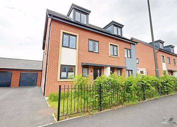 3 Bedrooms Semi-detached house for sale in Caraway Drive, Shirebrook, Mansfield, Nottinghamshire NG20