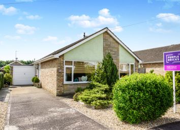3 Bedrooms Detached bungalow for sale in Roman Close, Metheringham, Lincoln LN4